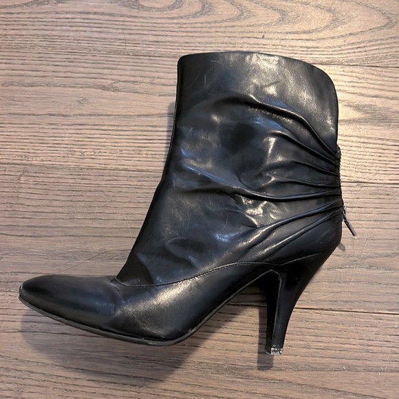 Nine West Leather Dress Boots - Picture 4 of 6
